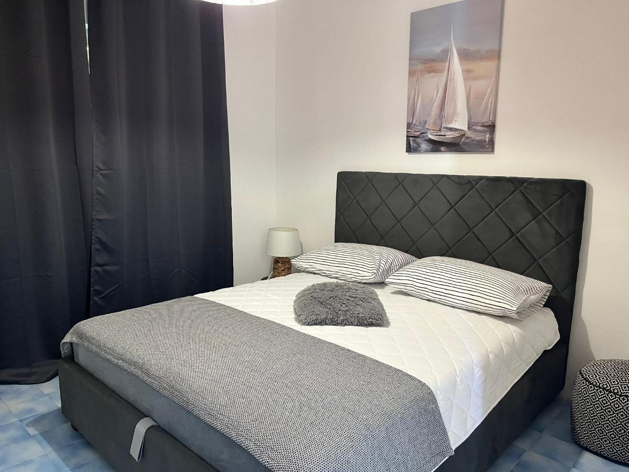 נובליה Apartments By The Sea Potocnica, Pag - 222 מראה חיצוני תמונה