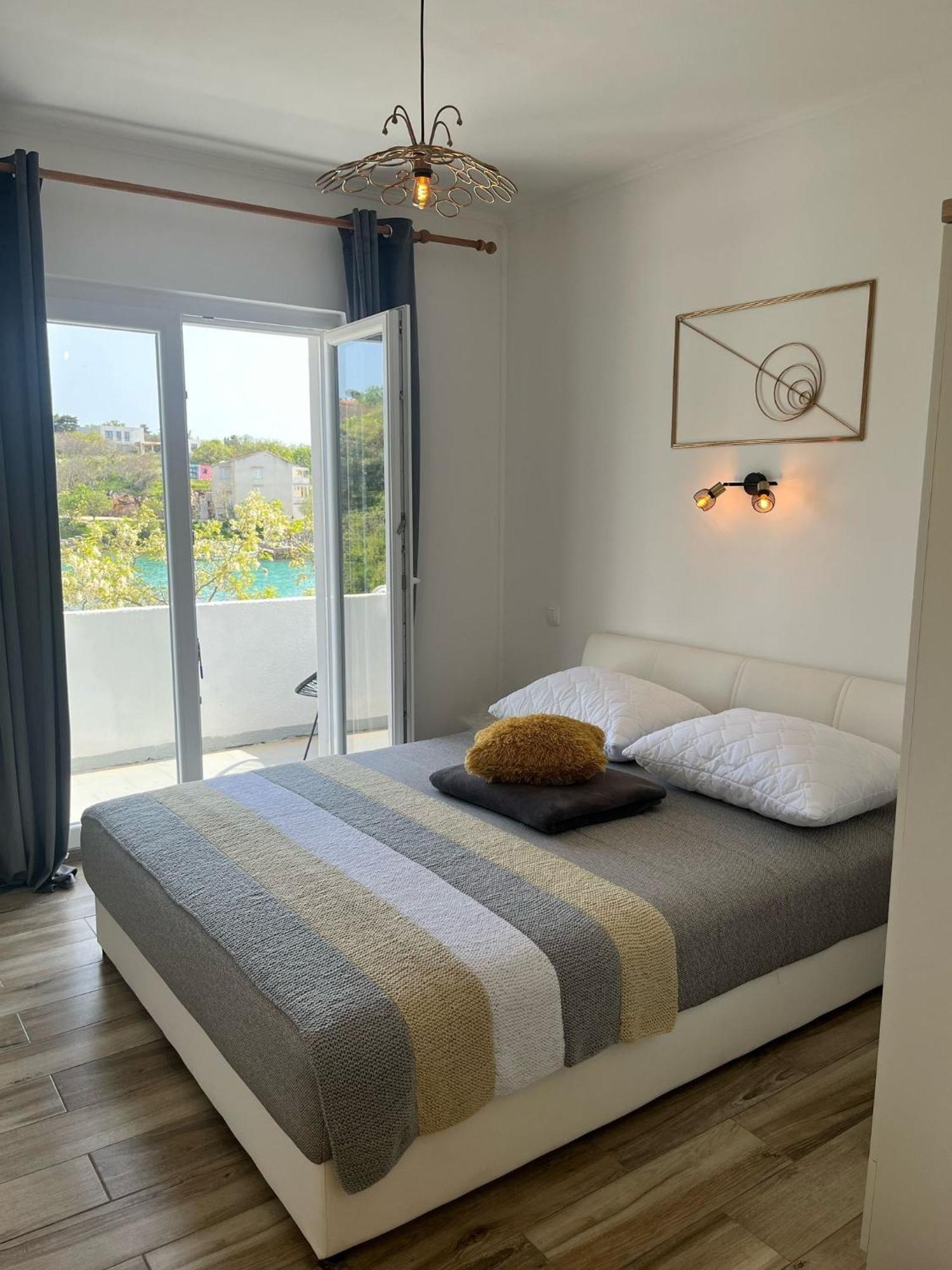 נובליה Apartments By The Sea Potocnica, Pag - 222 מראה חיצוני תמונה
